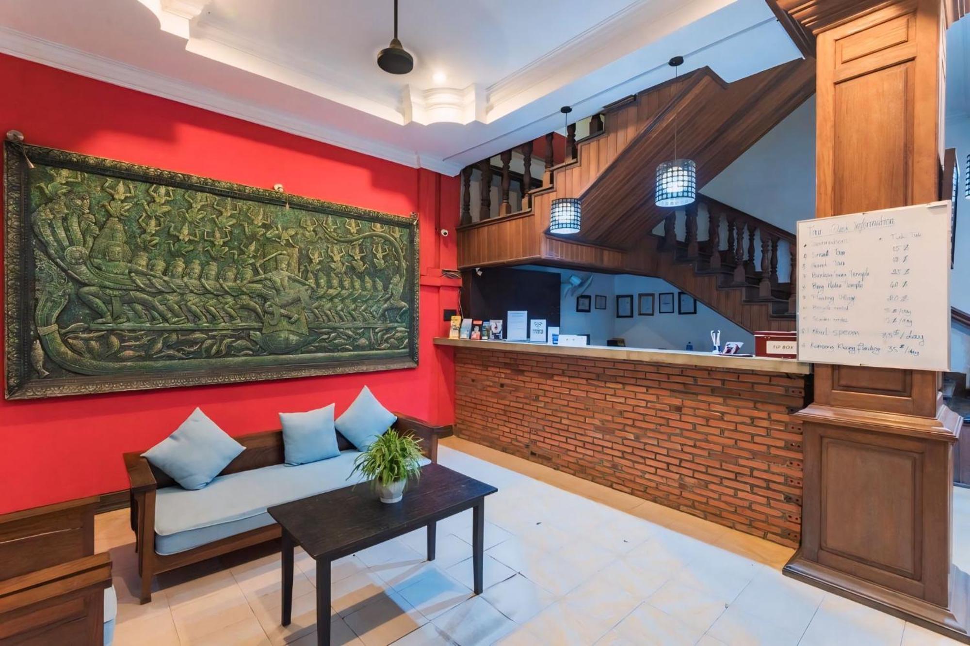 Vplus Hotel Siem Reap Esterno foto