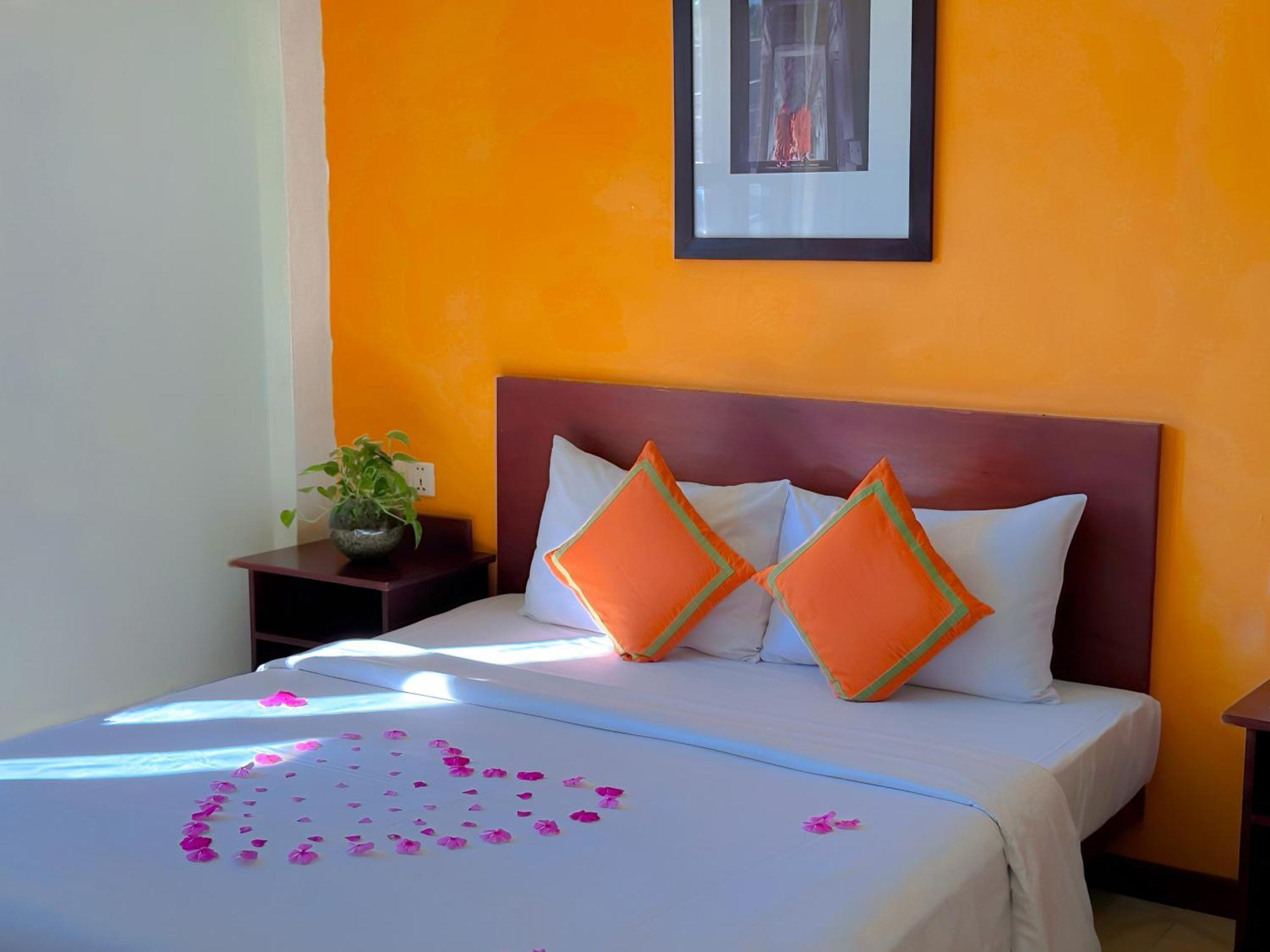 Vplus Hotel Siem Reap Esterno foto
