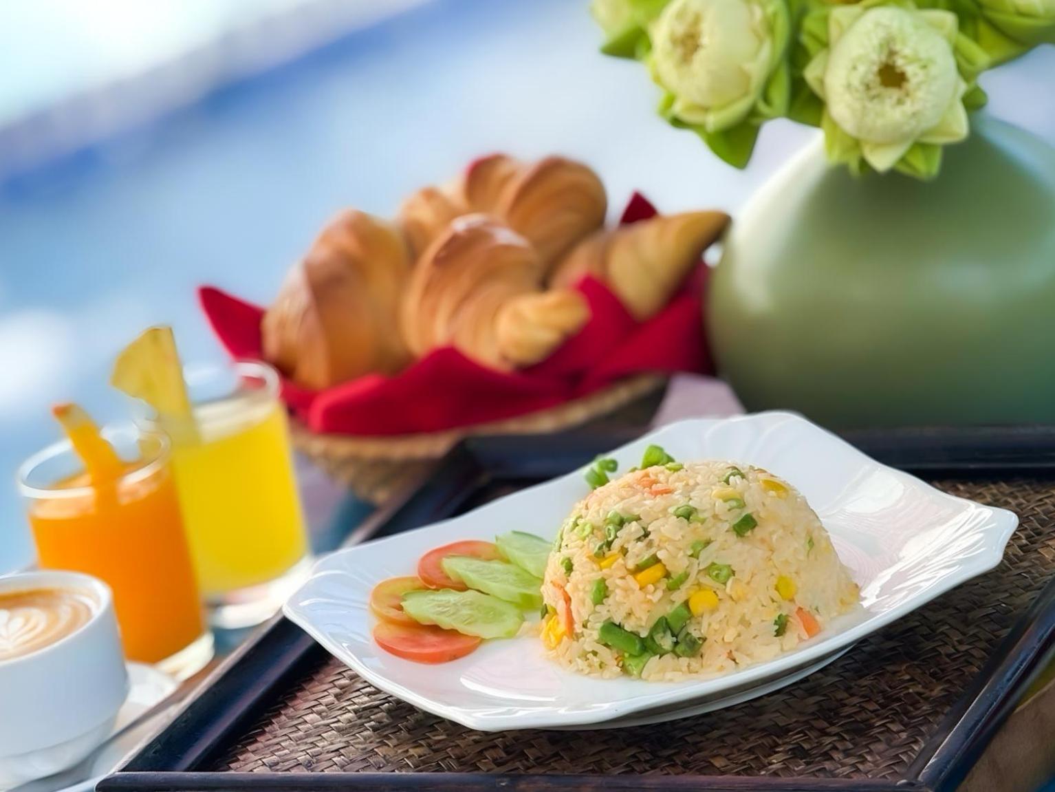 Vplus Hotel Siem Reap Esterno foto
