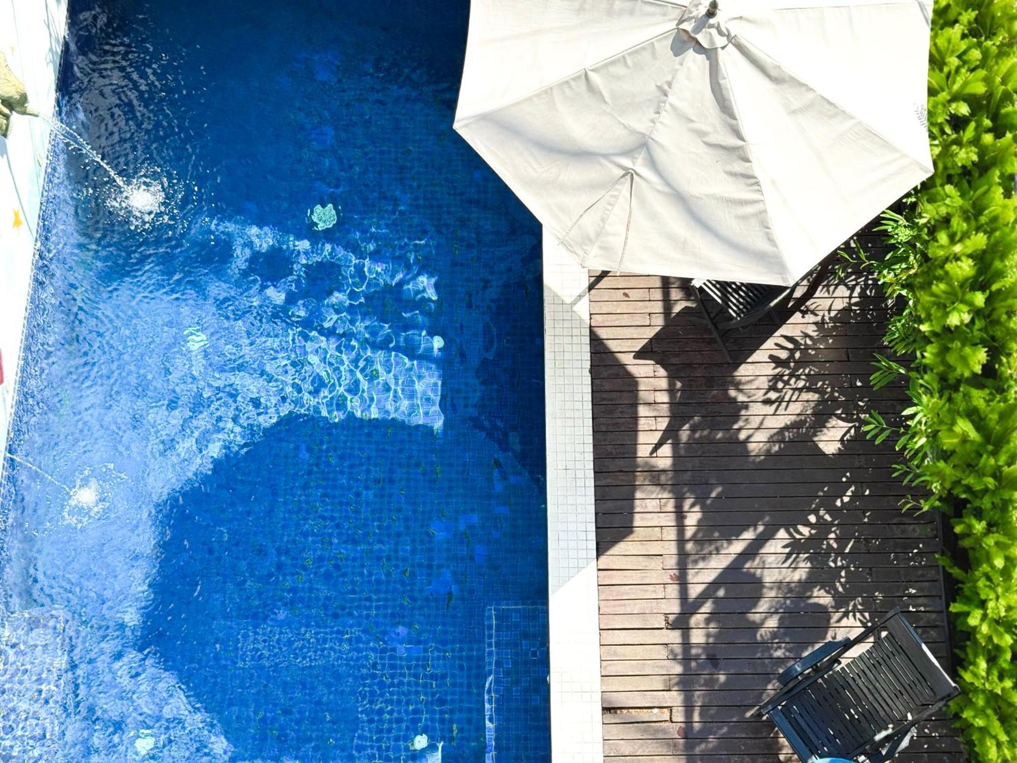 Vplus Hotel Siem Reap Esterno foto
